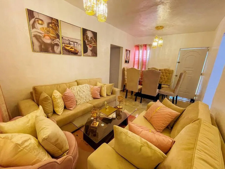 Acogedora Casa De 2 Habitaciones Villa Isabela